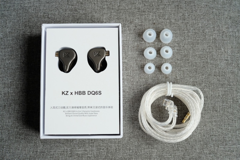 kiotviet_eac7a7b2724c42507555606a972e8eb7 Tai nghe có dây loại không có khung chụp qua đầu, có micro, dây dài 1.2m, tần số 20Hz-40KHz, model: KZxHBB DQ6S, nhãn hiệu: Z V, nsx: DONGGUAN YUANZE ACOUSTICS TECHNOLOGY CO., LTD, mới 100% - Ảnh 3